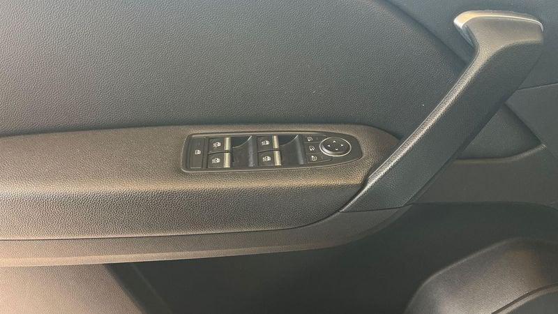 Renault Captur Captur 1.6 E-Tech phev Intens 160cv auto my21