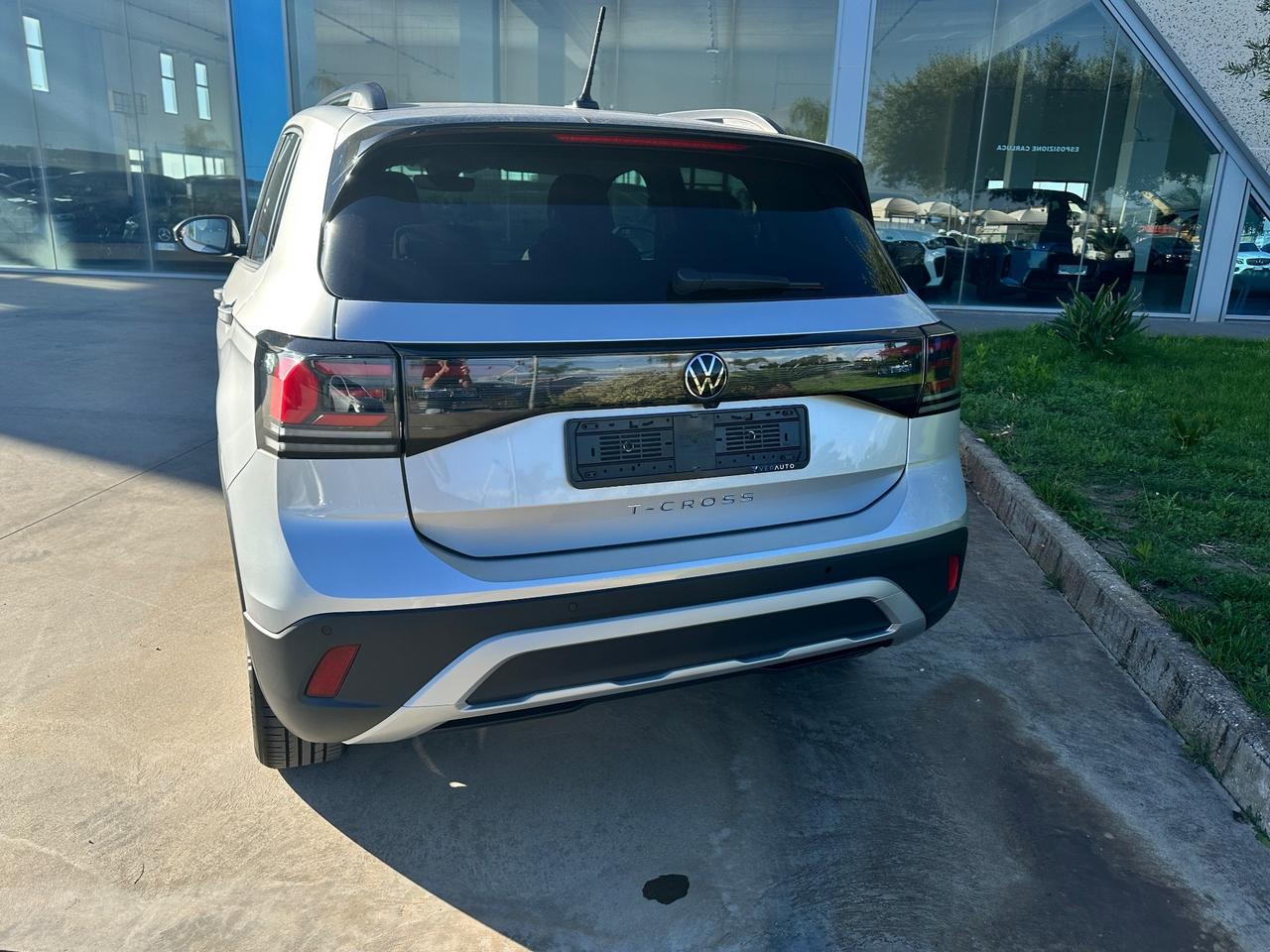 Volkswagen T-Cross 1.0 tsi 95cv possibilità noleggio no scoring