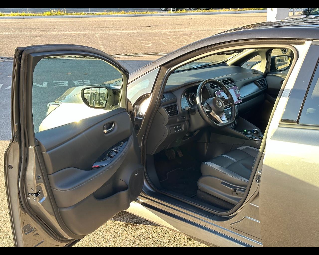 NISSAN Leaf 2ª serie - Leaf Tekna 40 kWh ProPilot Park