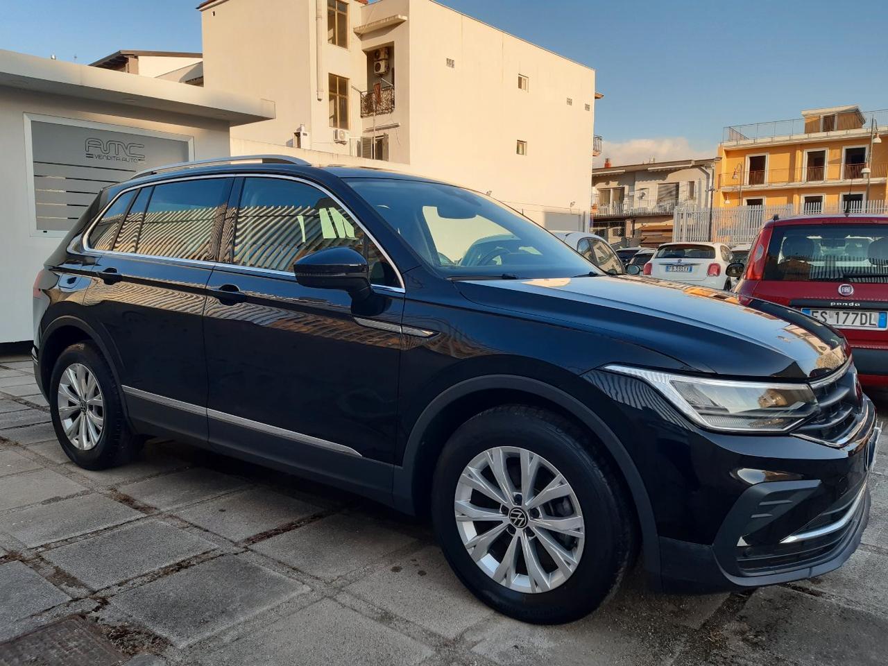 Volkswagen Tiguan 2.0 tdi Elegance 150cv dsg