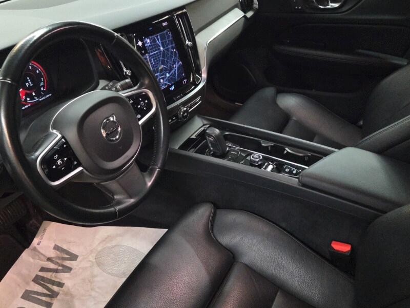 VOLVO V60 CC (2018-2024) V60 Cross Country B5 A...