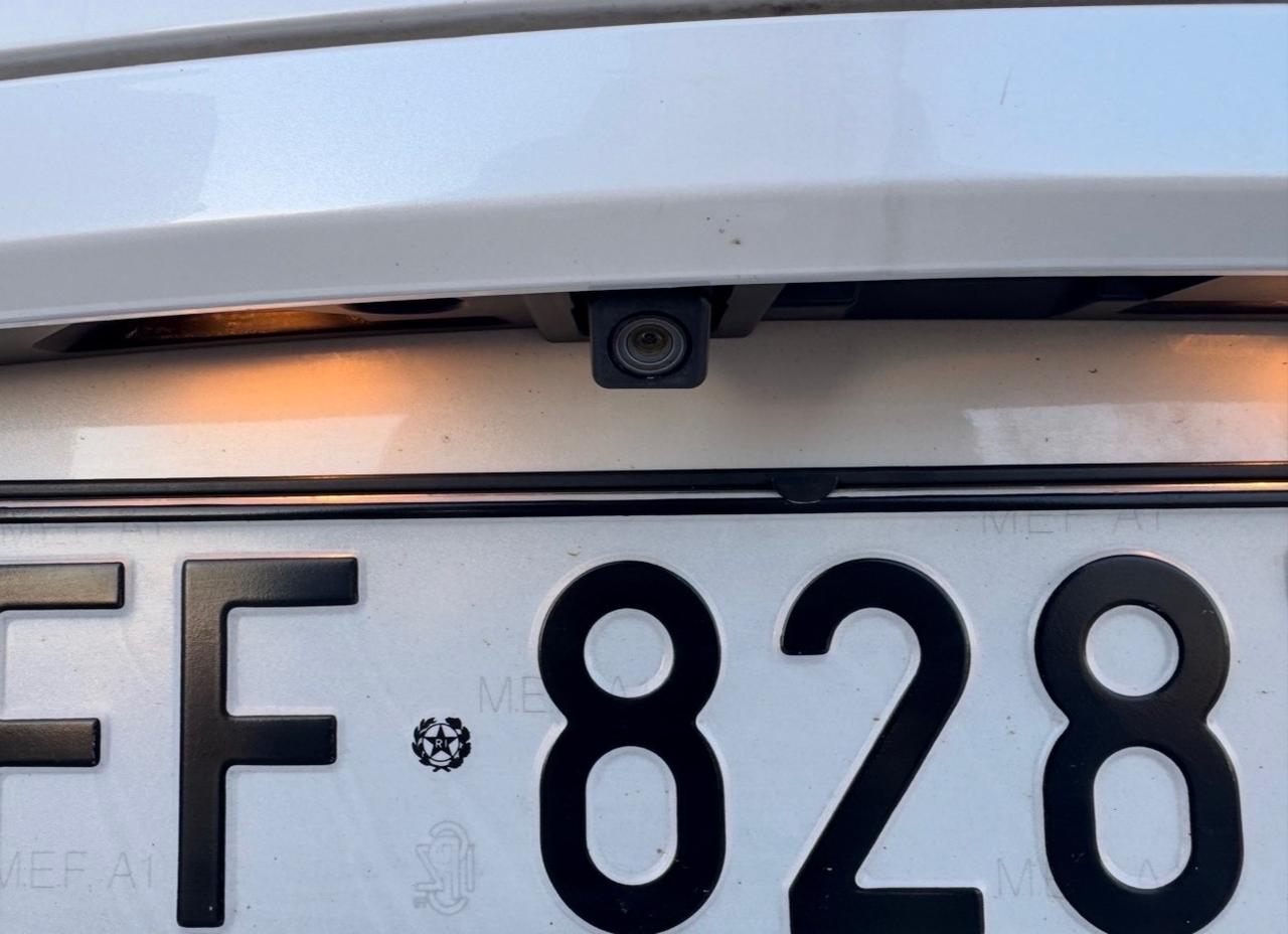 Mazda 3 skyactiv 1.5 tdi anno 2017