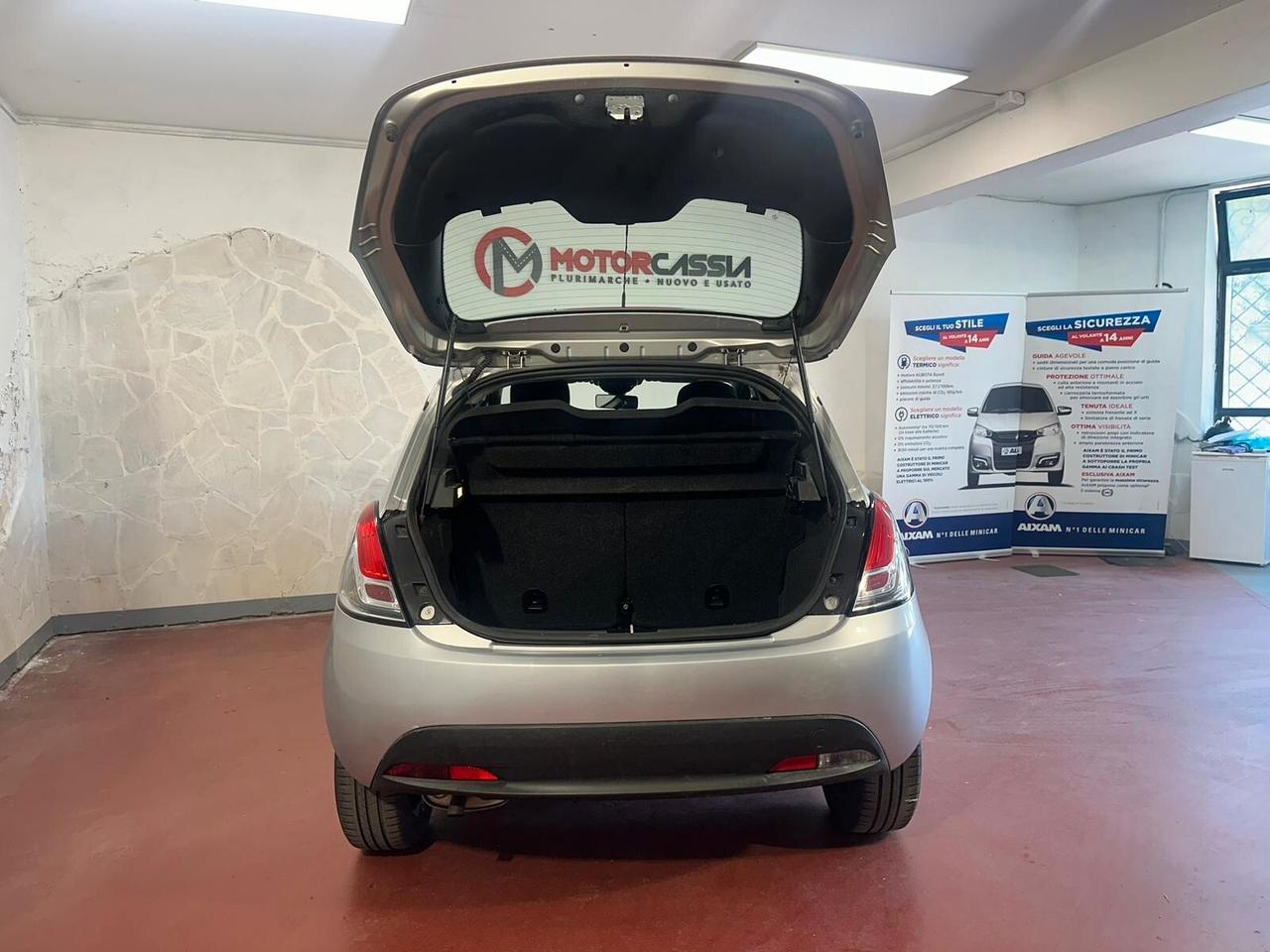 Lancia Ypsilon 1.2 69 CV Platinum