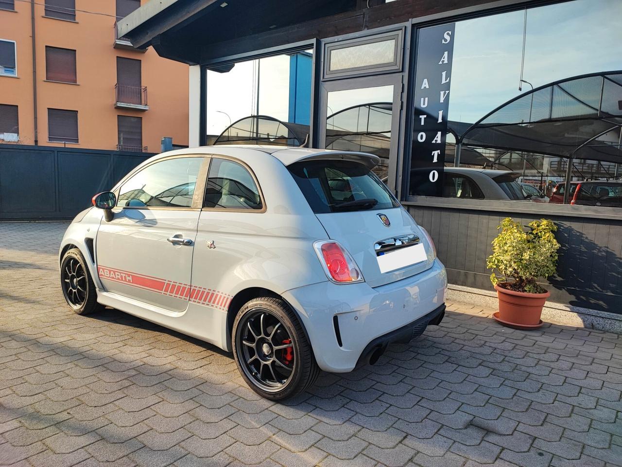 Abarth 500 1.4 Turbo T-Jet uni-pro