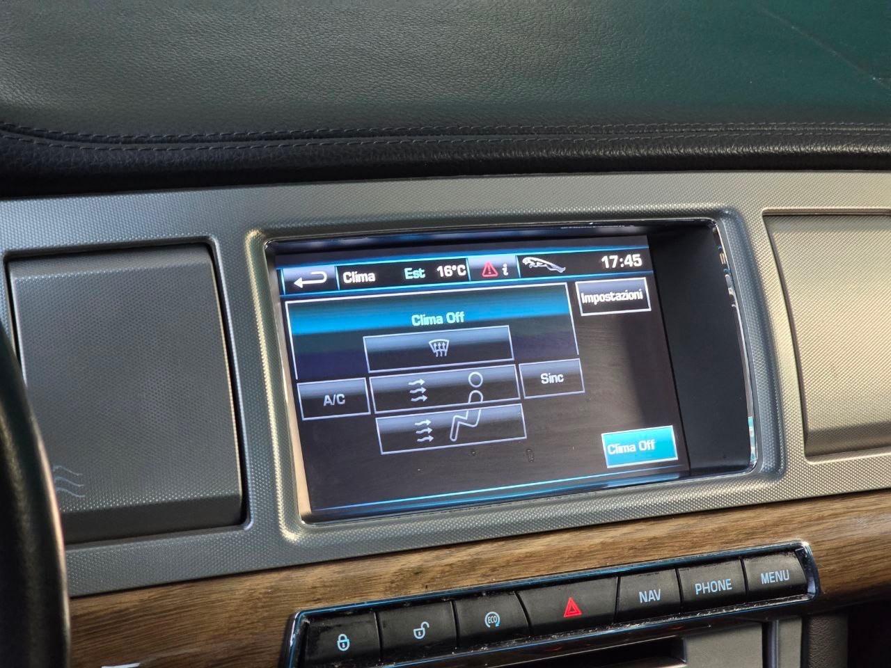Jaguar XF 2.2 D 190 CV