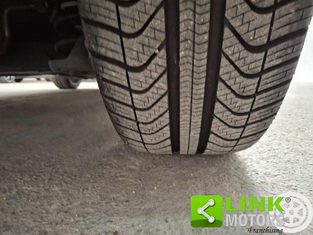 SEAT Leon 1.5 eTSI 150 CV DSG FR GARANZIA INCLUSA