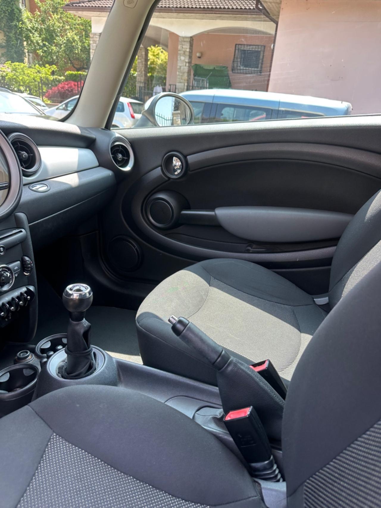 Mini ONE 1.6 NEOPAT KMCERT UNICOPR