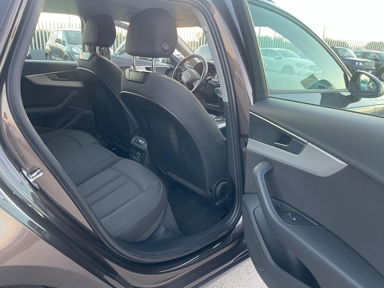 AUDI A4 35 2.0 TDI 150CV AUT AVANT FULL LED MY19