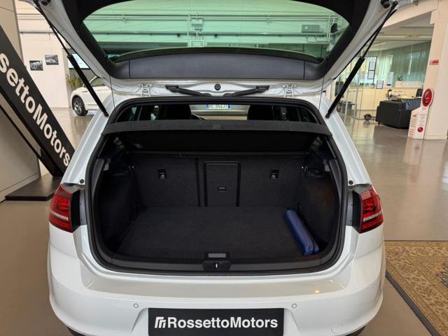 VOLKSWAGEN Golf GTI Performance 2.0 230CV DSG 5p.