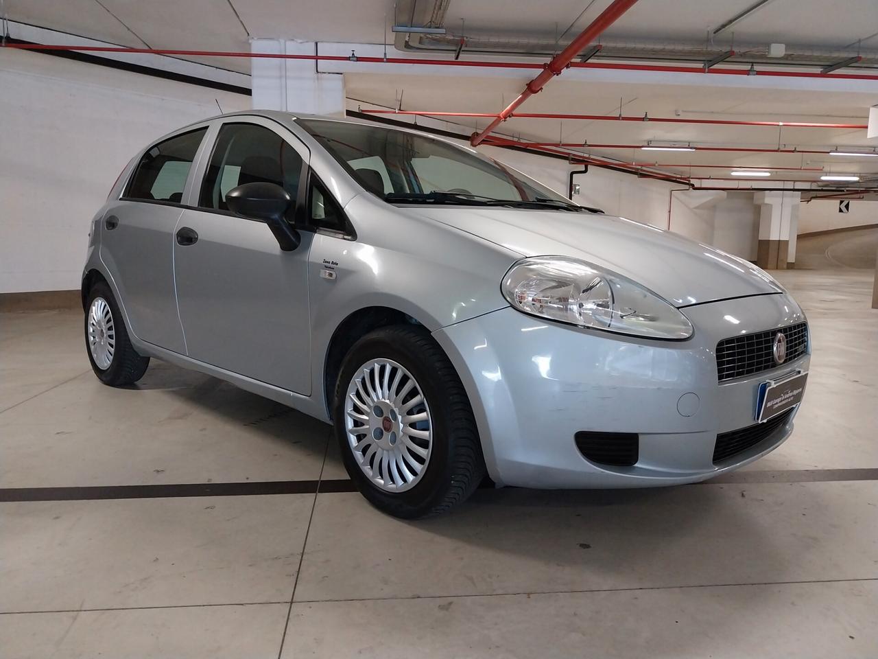 Fiat Grande Punto 1.3 MJT 75 CV 5 porte - ok neopatentati