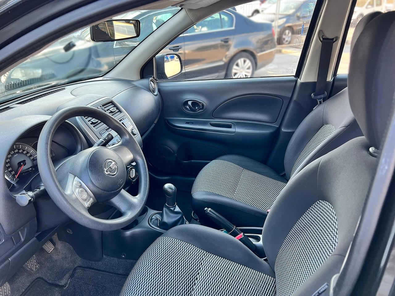 NISSAN MICRA 1.2 V visia young-2014