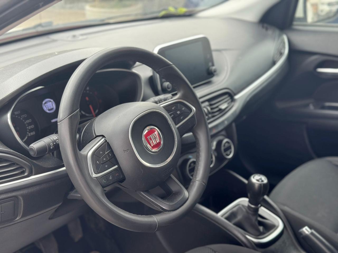 Fiat Tipo 1.3 Mjt 95 CV LOUNGE SW N1