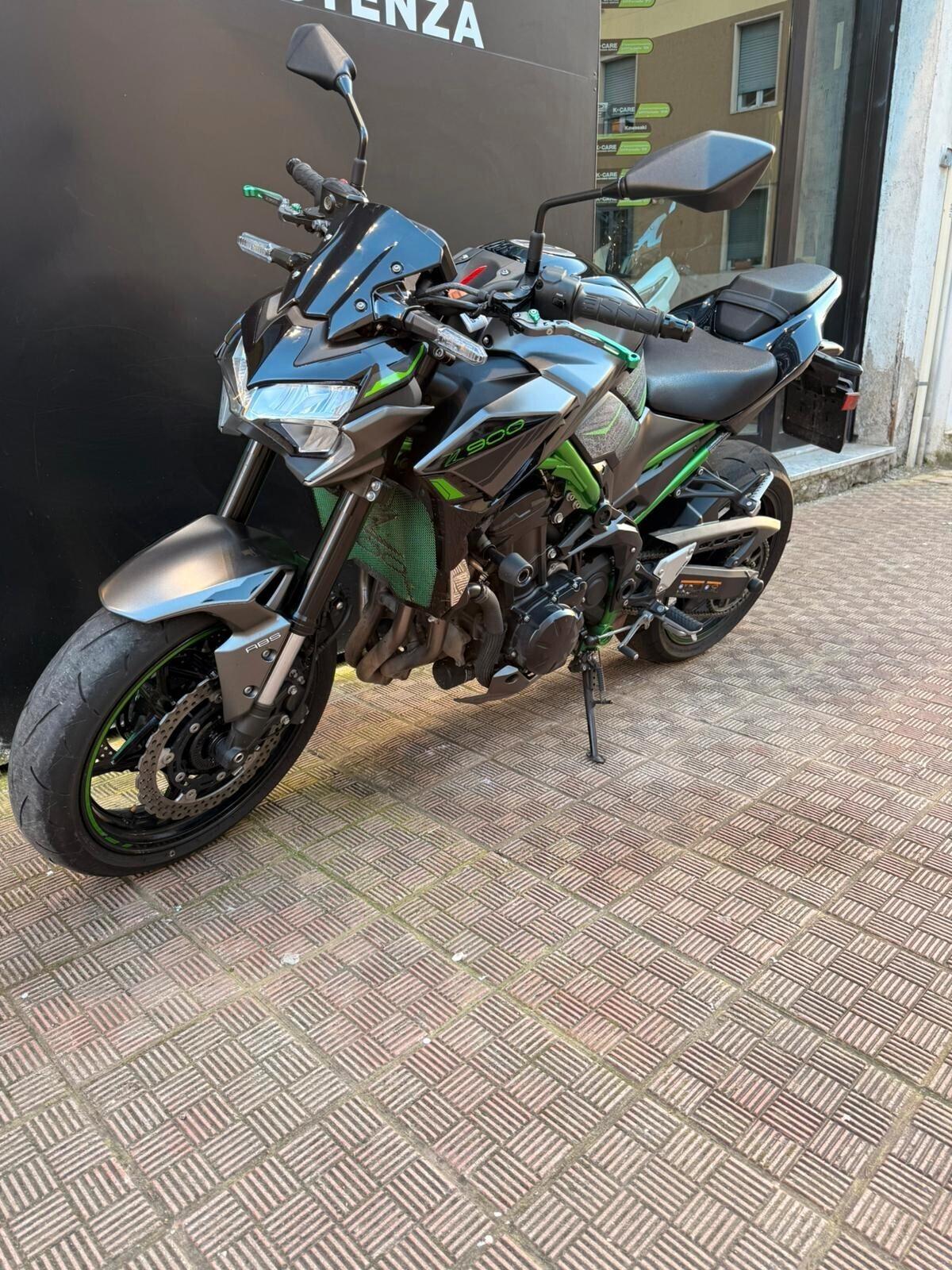 Kawasaki Z 900