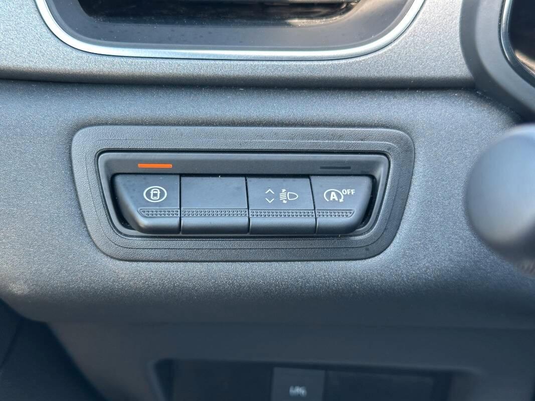 Renault Captur 1.0 eco-g Techno 100cv Con Telecamera e CarPlay