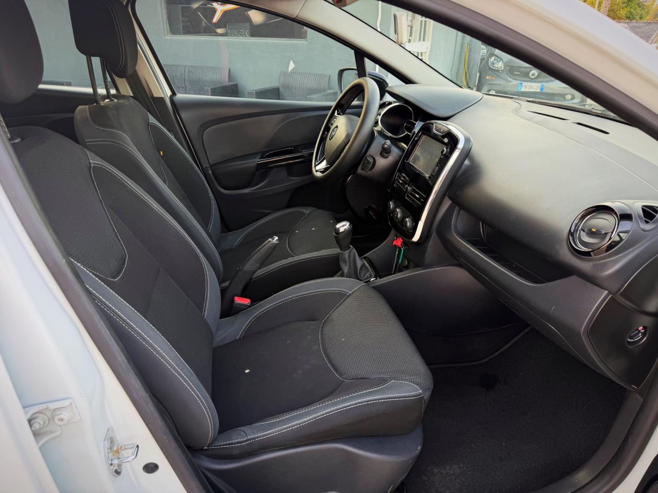 Renault Clio 1.5 dCi 8V 90CV EDC 5 porte Energy