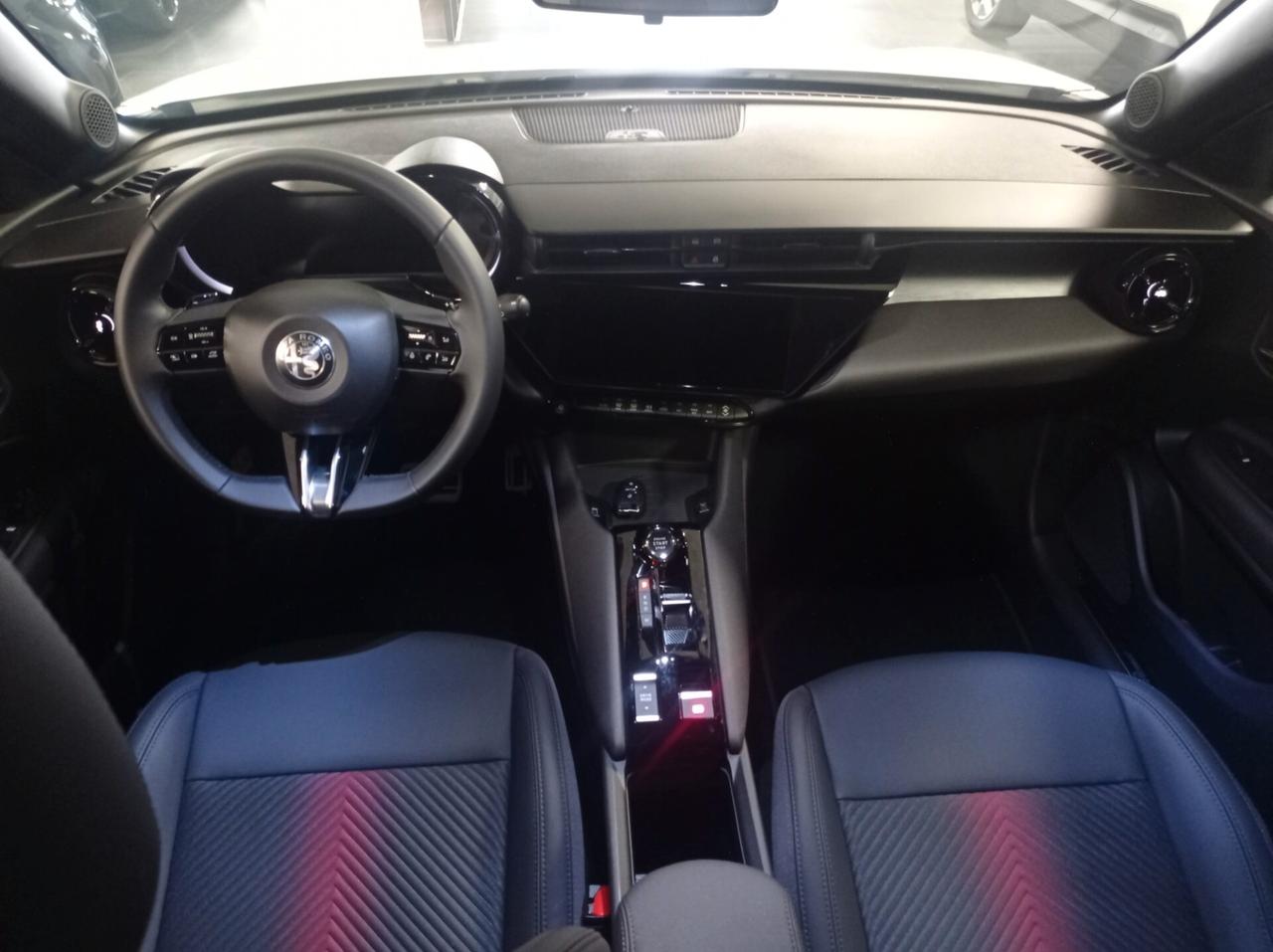 Alfa Romeo Junior 1.2 145 CV Hybrid eDCT6 Q4