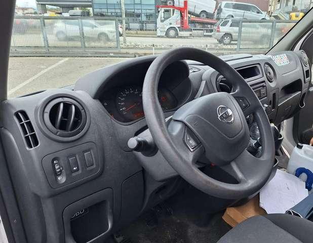 Nissan NV400 35 2.3dCi 160CV EVI Container4400x2100x2350 kg 770