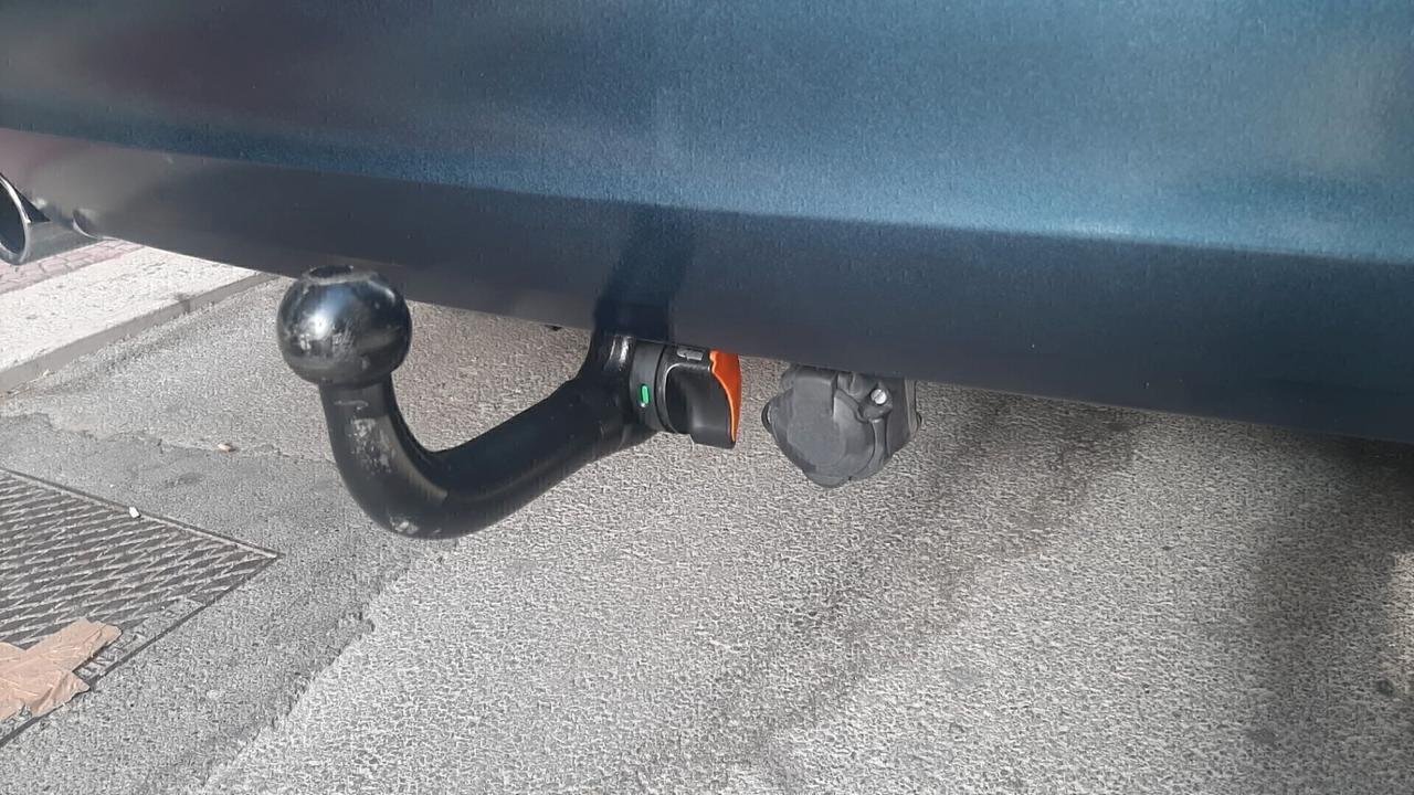 Volvo XC60 2.0 197CV 4WD ** GANCIO TRAINO**