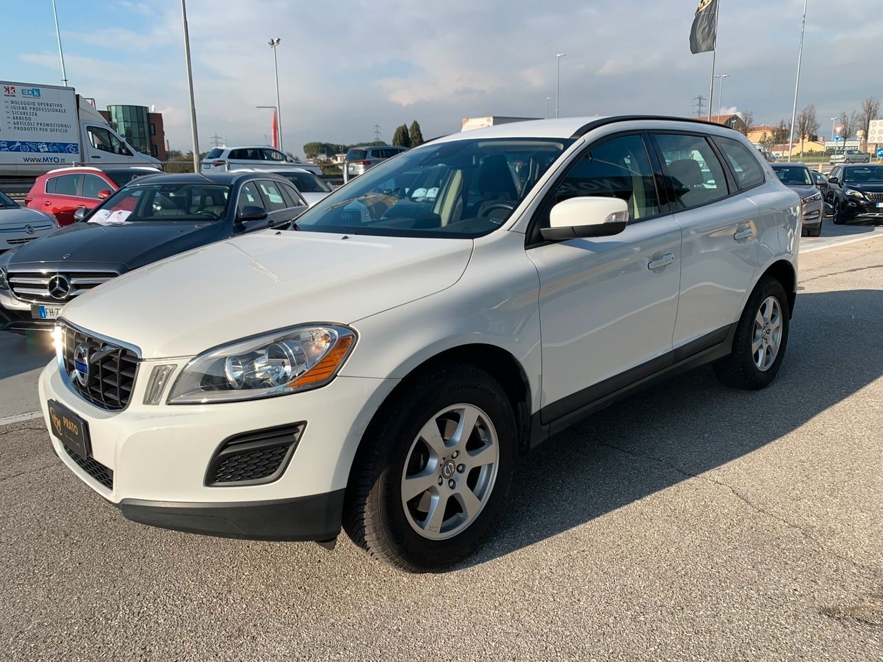 Volvo XC60 2.0 d4 (d3) Kinetic geartronic