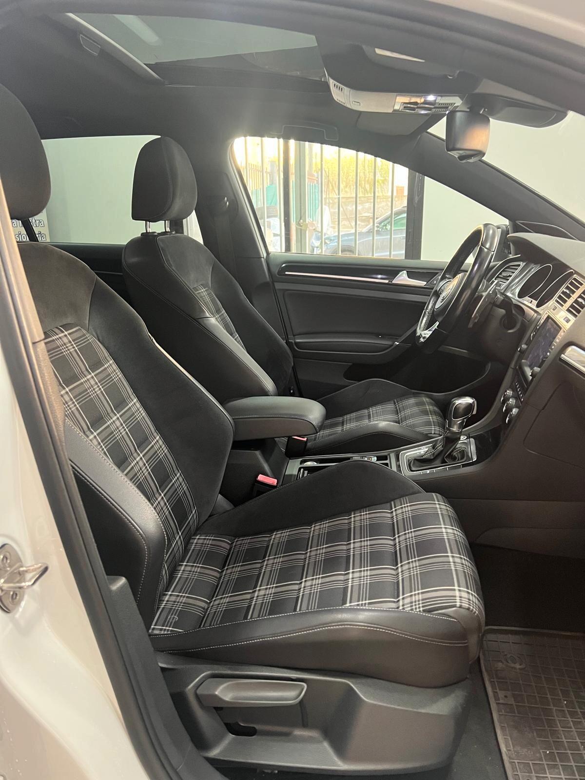 Volkswagen Golf GTD 2.0 TDI DSG 5p. BlueMotion Technology