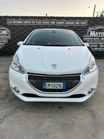PEUGEOT 208 (anno 2012)