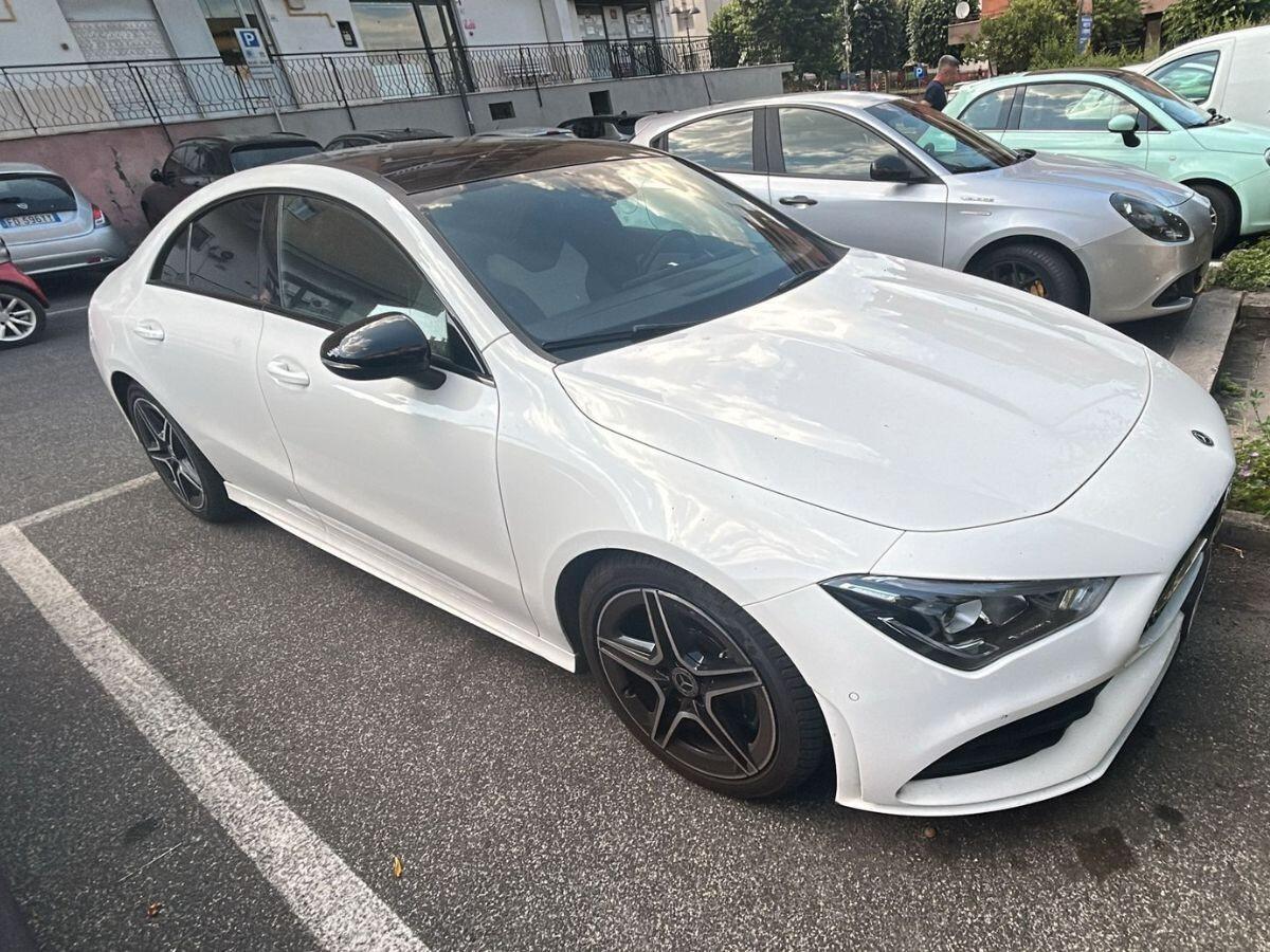 MERCEDES-BENZ CLA 200 d Automatic Premium