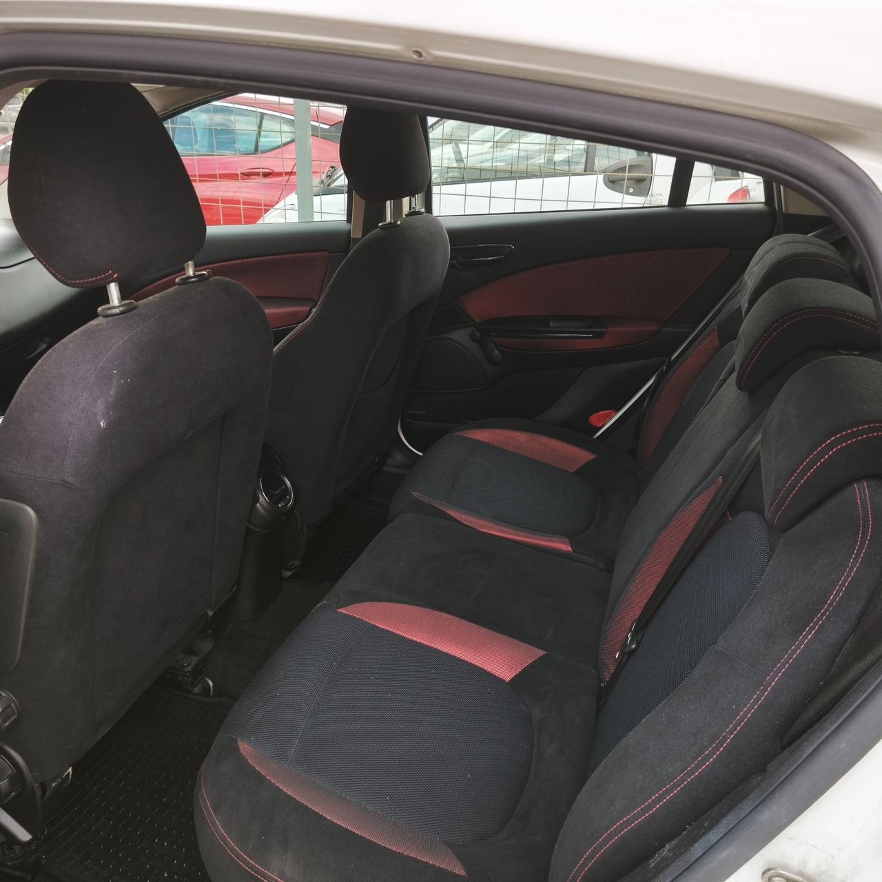 Fiat Bravo 1.6 MJT 105 CV DPF Sport