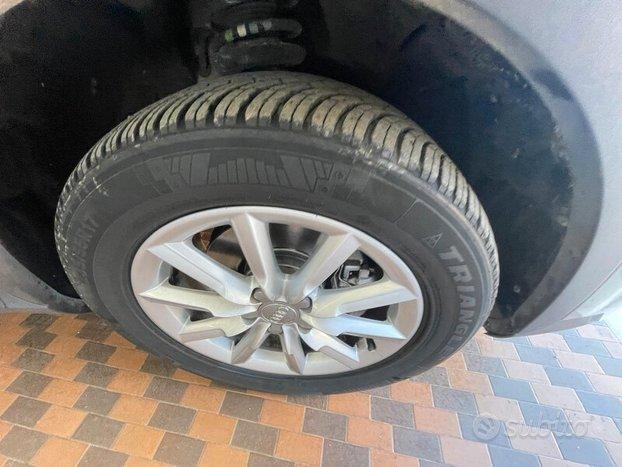 AUDI Q3 Q3 2.0 TDI 150 CV quattro Business