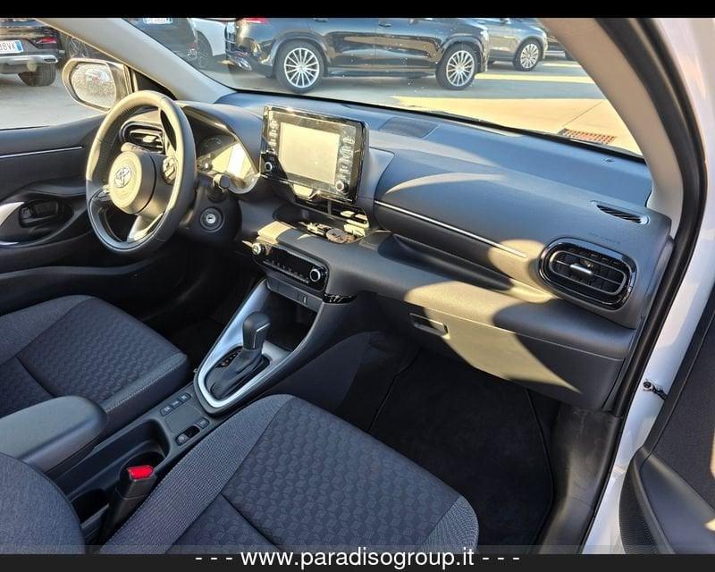 Toyota Yaris IV 2020 1.5h Business