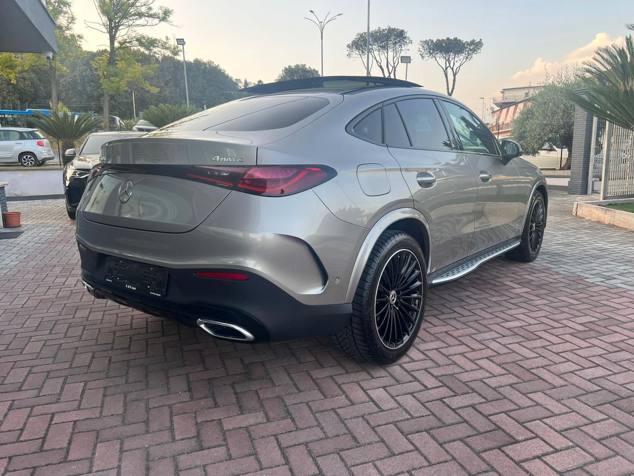 Mercedes-Benz GLC 300 d acc. €28.350 noleggio con riscatto no scoring