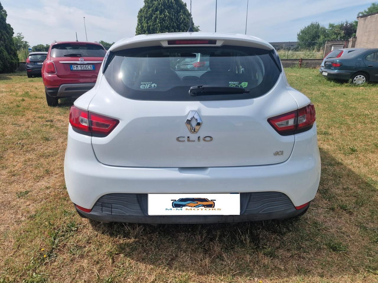 Renault Clio 1.5 dCi 75CV ADATTA NEOPATENTATI