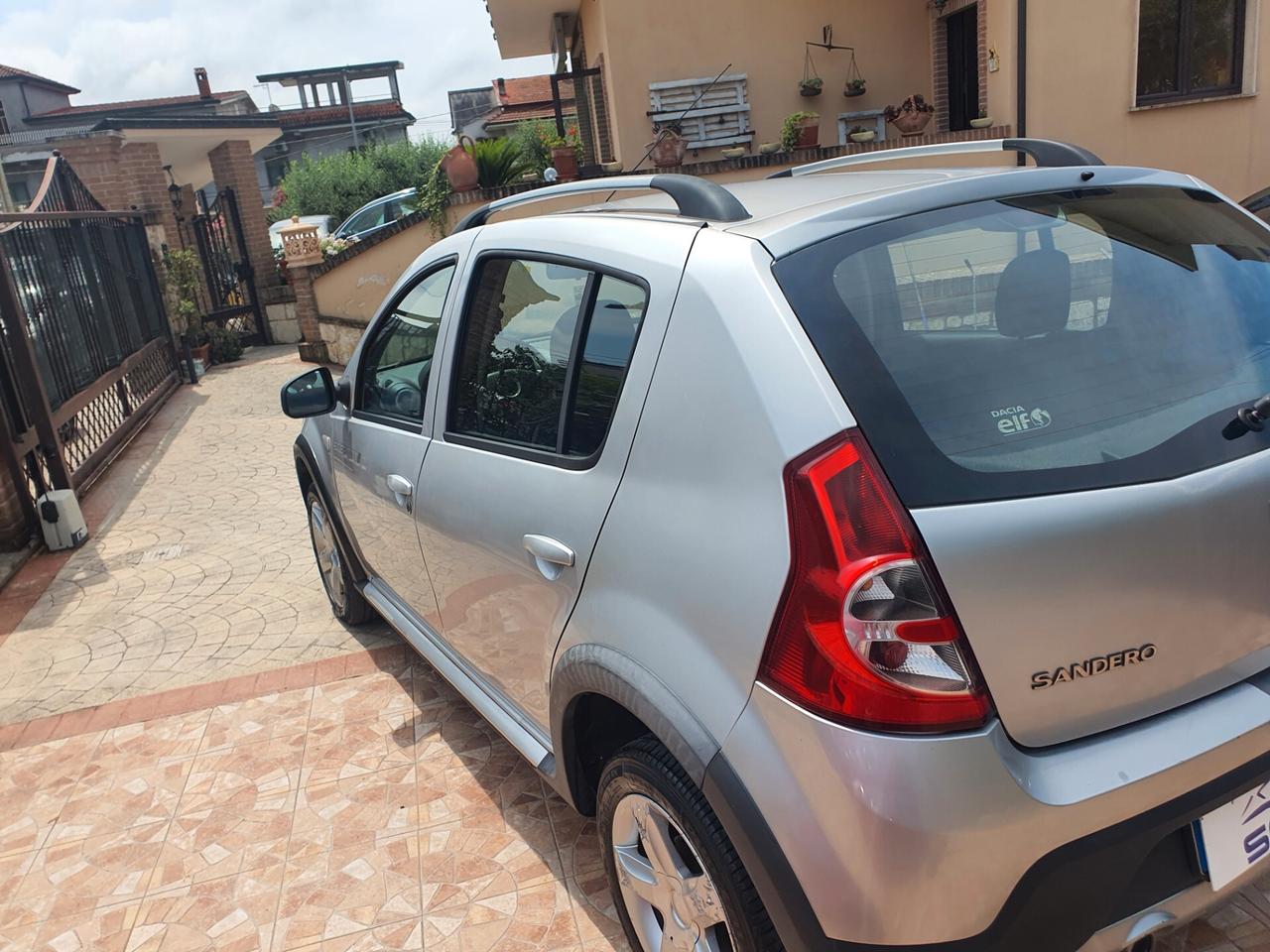 Dacia Sandero Stepway 1.5 dCi 90CV neopatentati