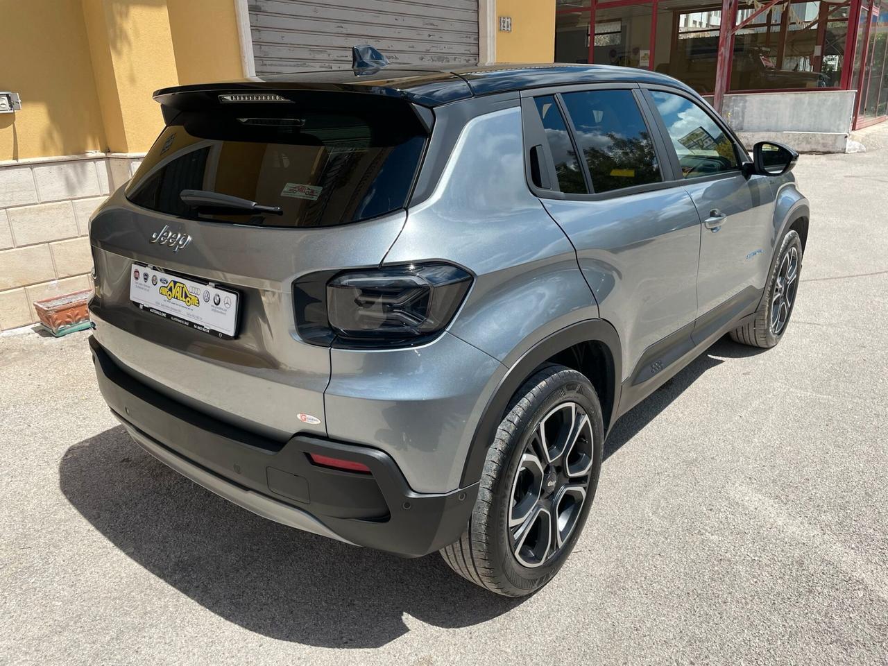 Jeep Avenger Full Electric 156cv Summit