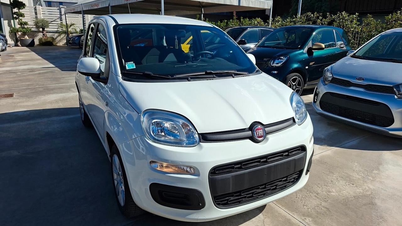 Fiat Panda 1.2 Lounge 2020