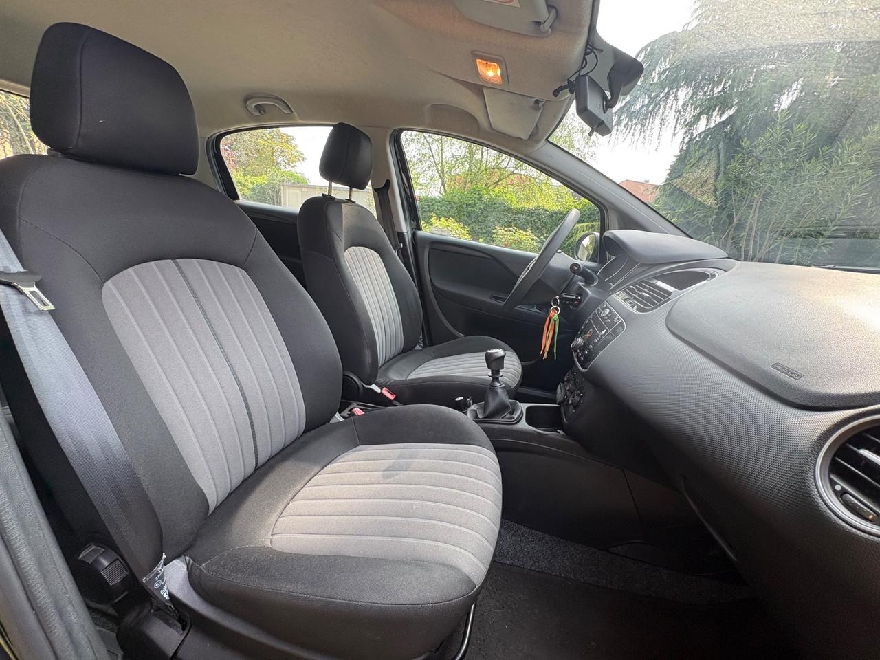 Fiat Punto 5p 1.2 69 cv Unicoprop