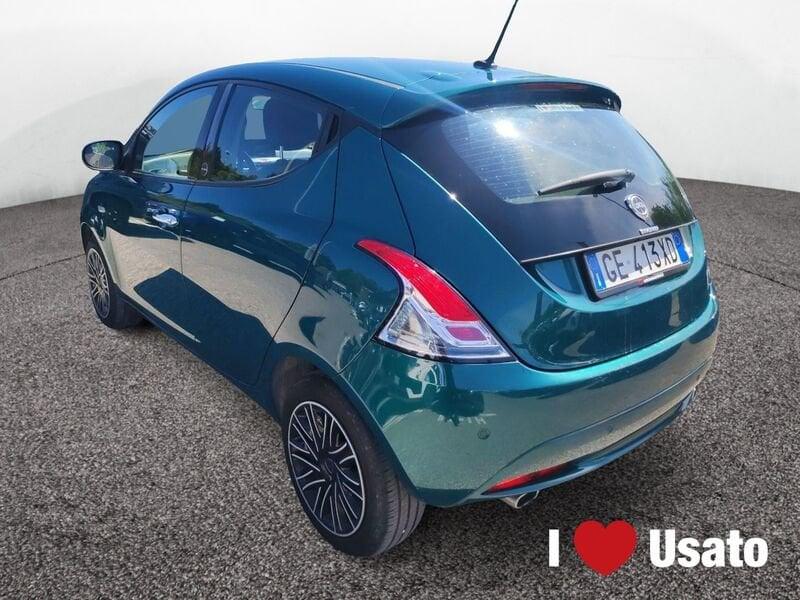 Lancia Ypsilon III 2015 1.0 firefly hybrid Maryne s&s 70cv