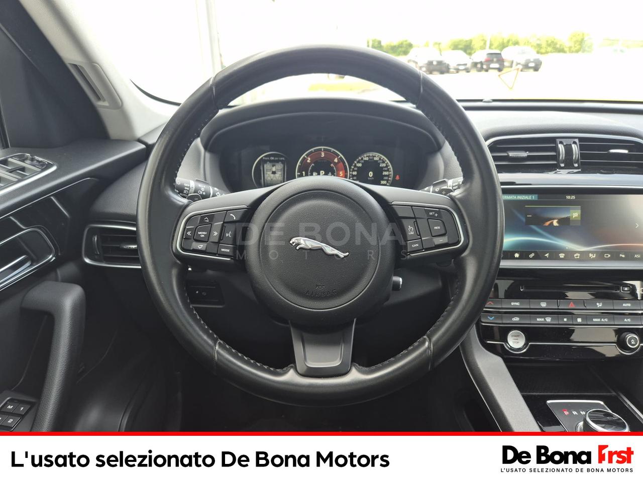 Jaguar F-Pace 2.0d prestige awd 180cv auto