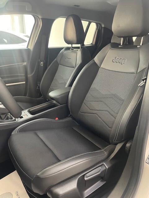 Jeep Avenger 1.2 Turbo 100 CV Summit Edition