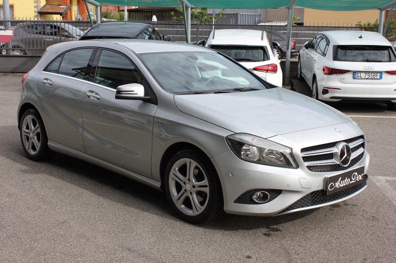 Mercedes-benz A 180 CDI Sport NAVY MISTO PELLE