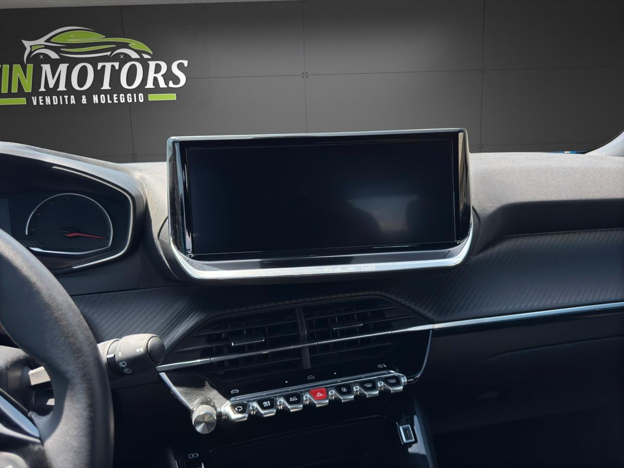 Peugeot 2008 PureTech 100 S&S Active 04/2024