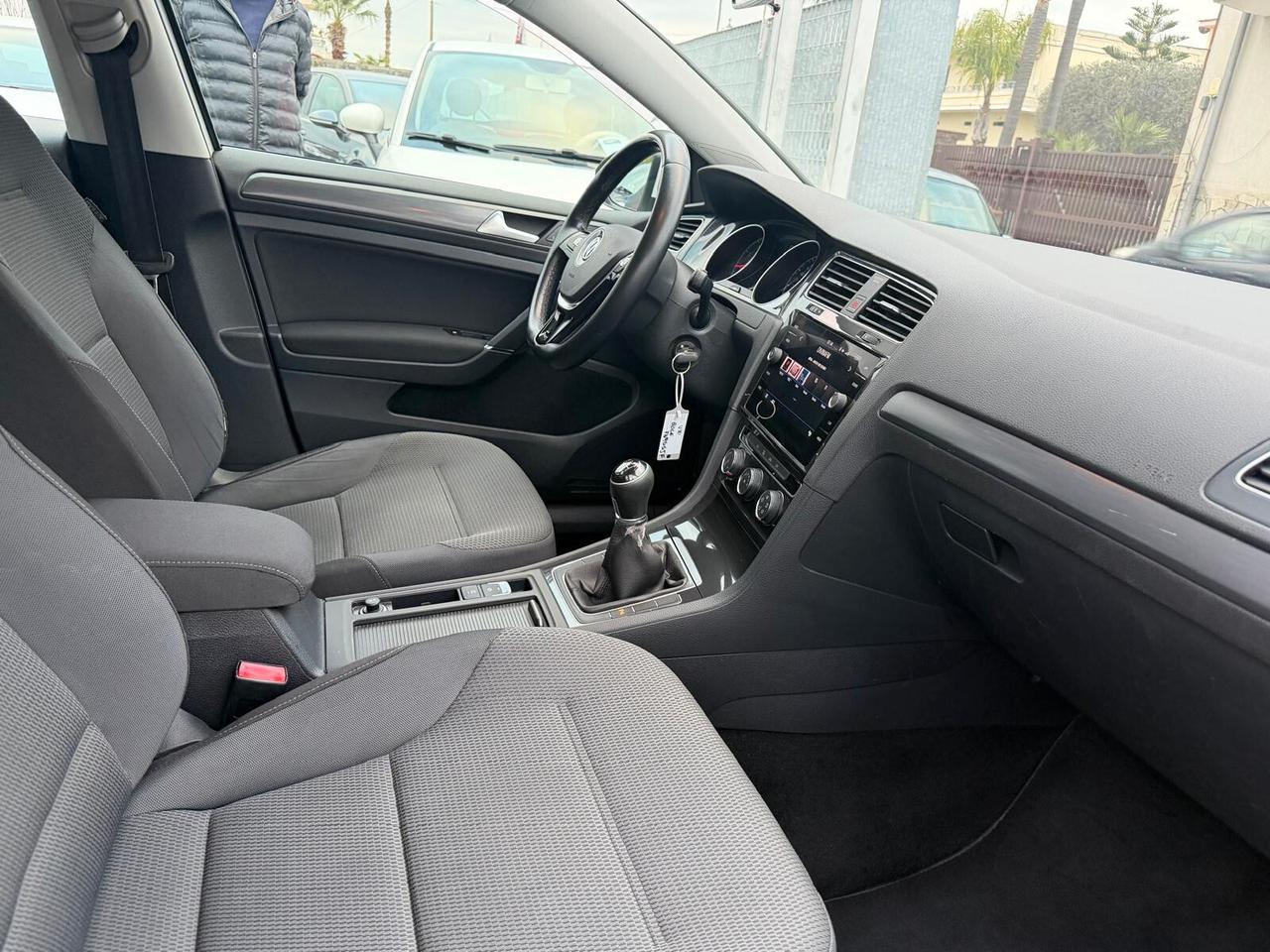 Volkswagen Golf 7.5 1.4 TGI 5p. Highline BlueMotion-2018