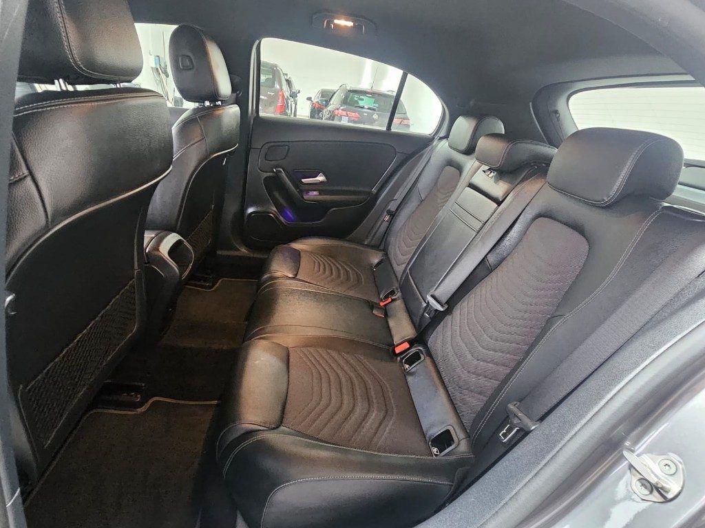 Mercedes-Benz A 180 d Automatic Business Luci Ambient