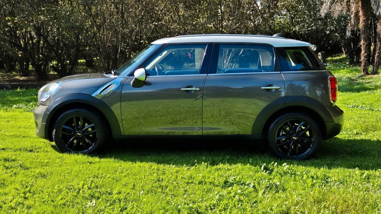 Mini 1.6 Cooper D Countryman 2013 LEGGI TESTO