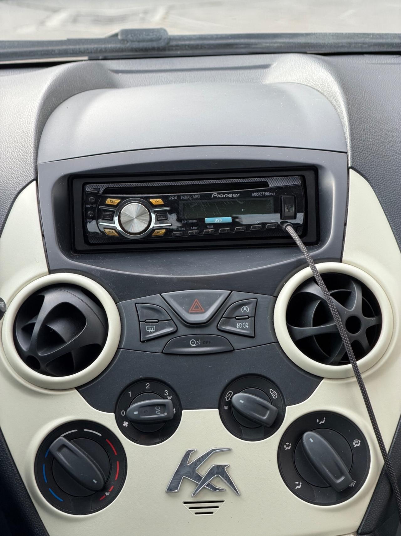 Ford Ka+ 1.2 8V 69CV- Cinghia sostituita-Neopatentati-Garanzia