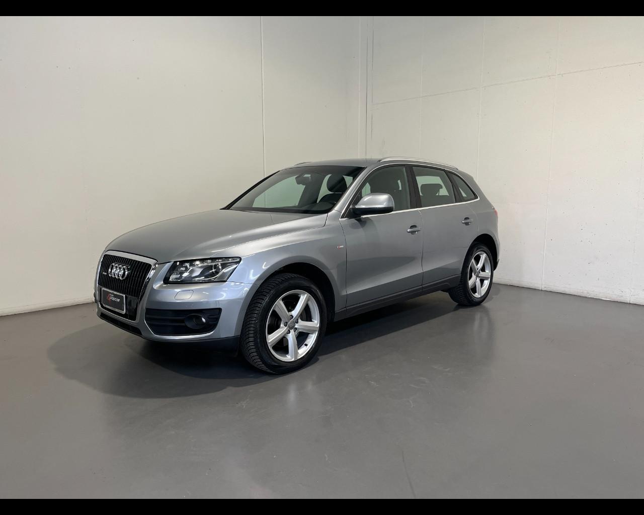 AUDI Q5 3.0 V6 TDI S-TRONIC QUATTRO