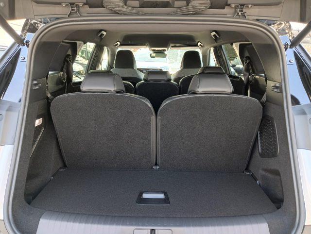 PEUGEOT 5008 Hybrid 145 e-DCS6 GT