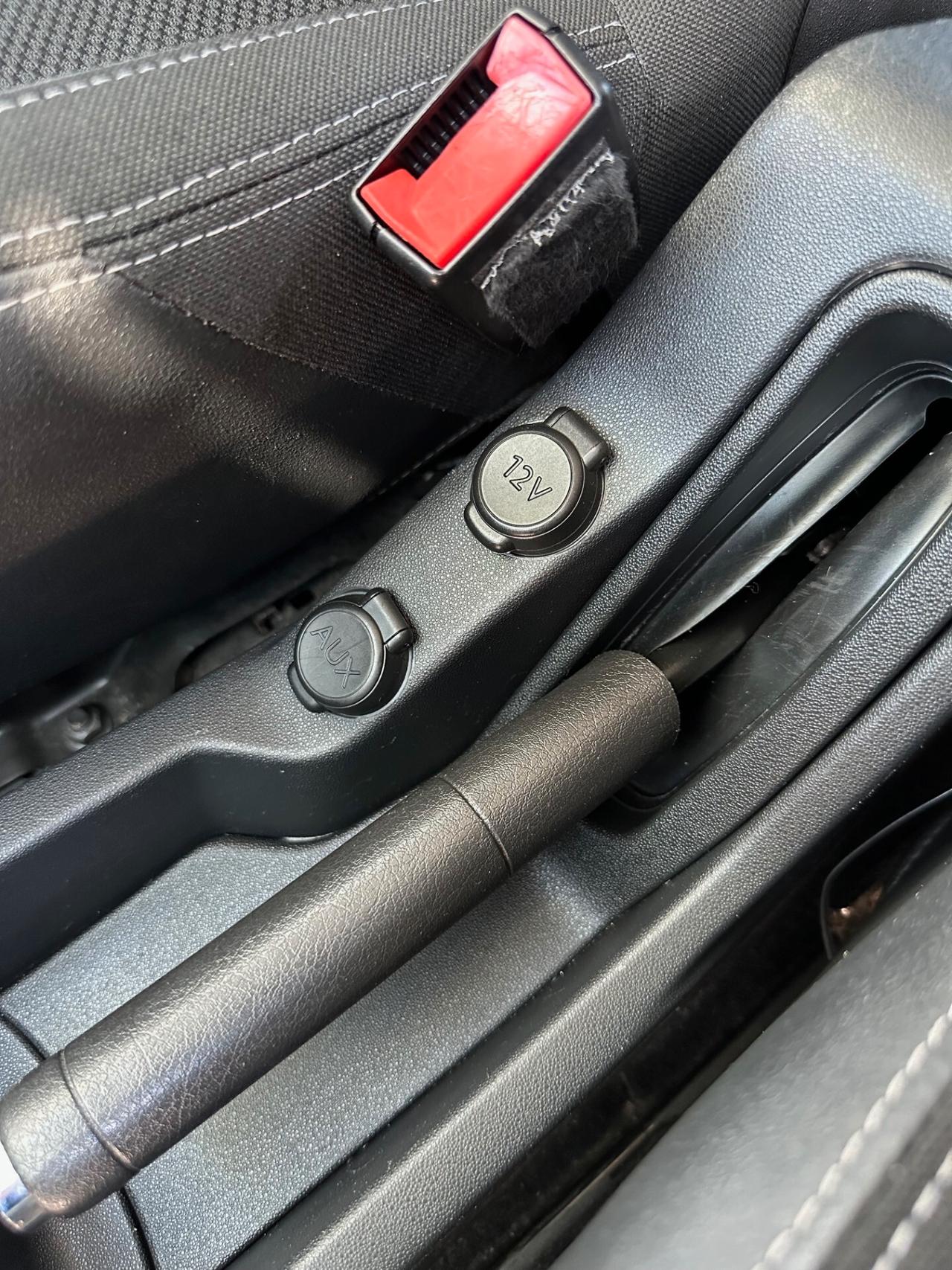 CITROEN C3 1..1 BENZINA 2012 OK NEOPATENTATI