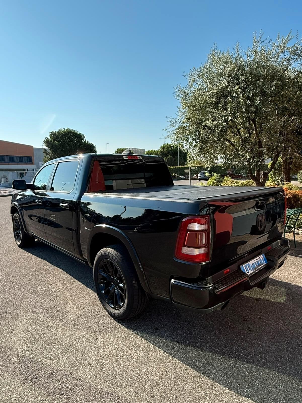 Dodge RAM 1500 5.7 V8 LARAMIE 400cv at8 MY21 GPL