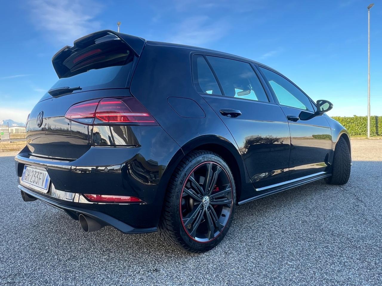 Volkswagen Golf GTI Performance 2.0 245 CV TSI DSG 5p. BMT