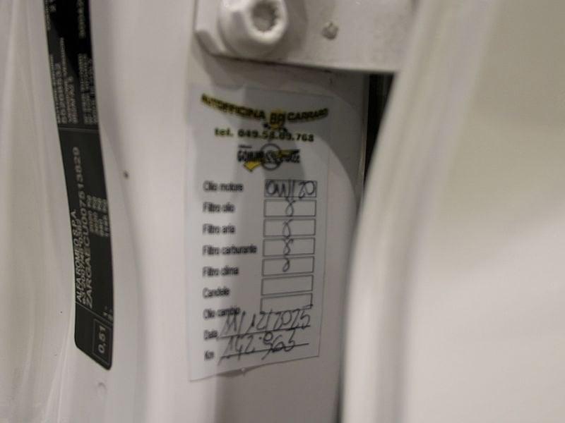 Alfa Romeo Giulia 2.2 Turbo MT6 180CV Business Sport